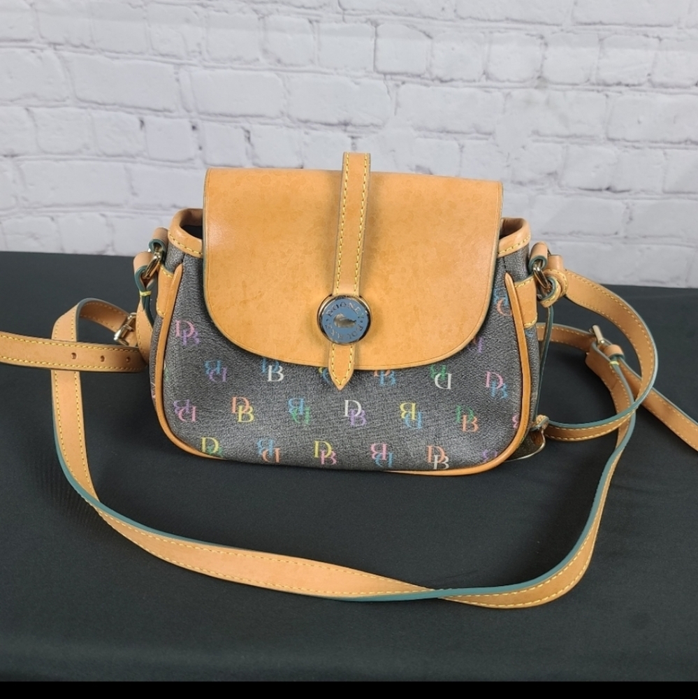 Dooney&Bourke Rainbow Zipper Purse